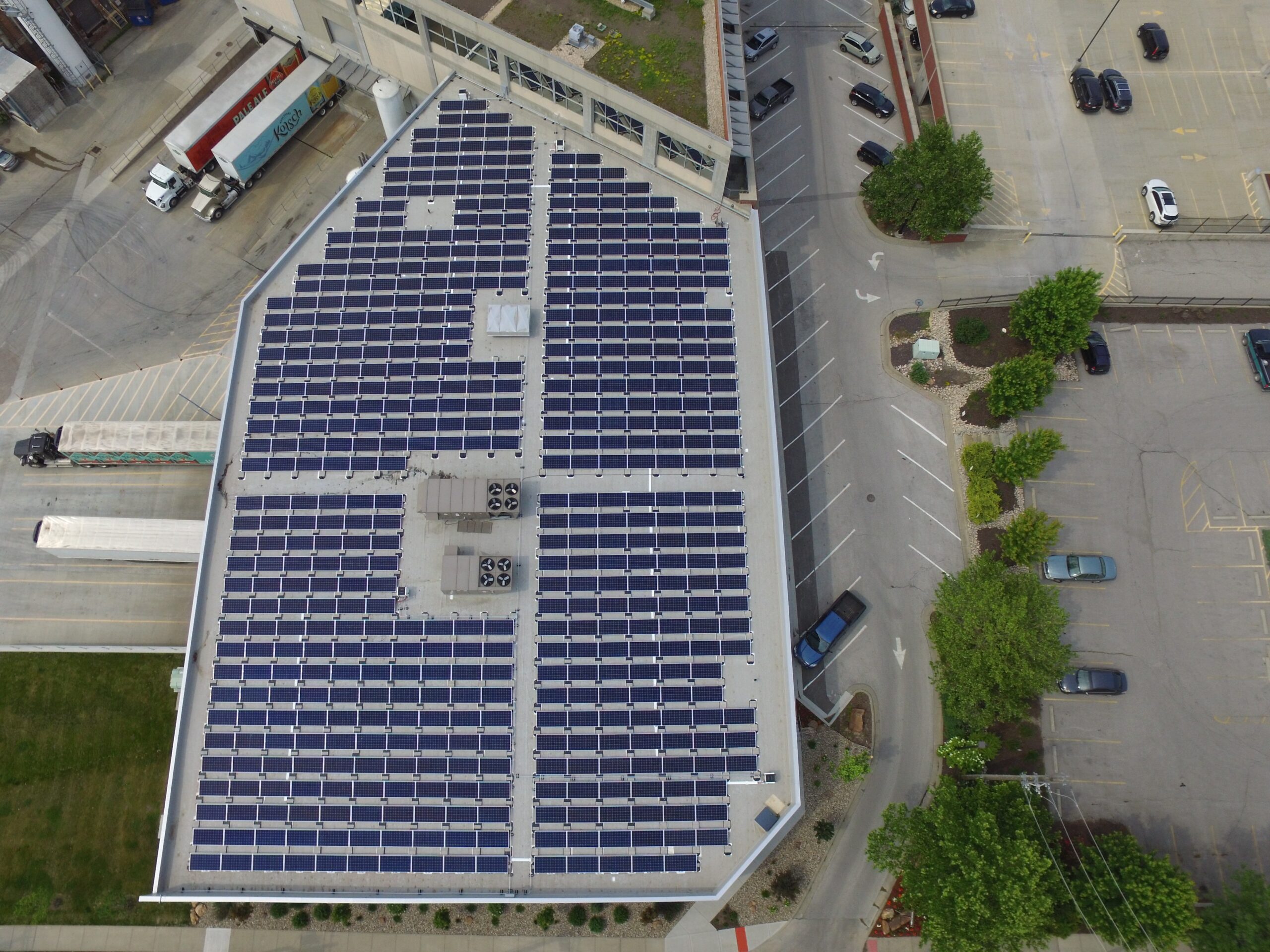 Boulevard Brewing Company 540-panel commercial rooftop solar installation in Kansas City, Missouri
